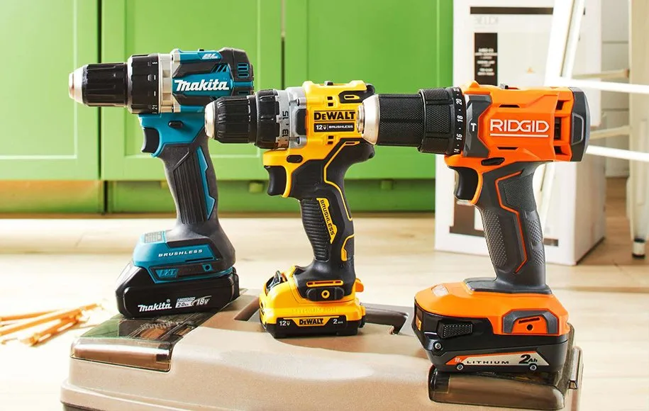 دریل شارژی بخریم یا برقی؟ مقایسه کامل برای مصارف خانگی و صنعتی