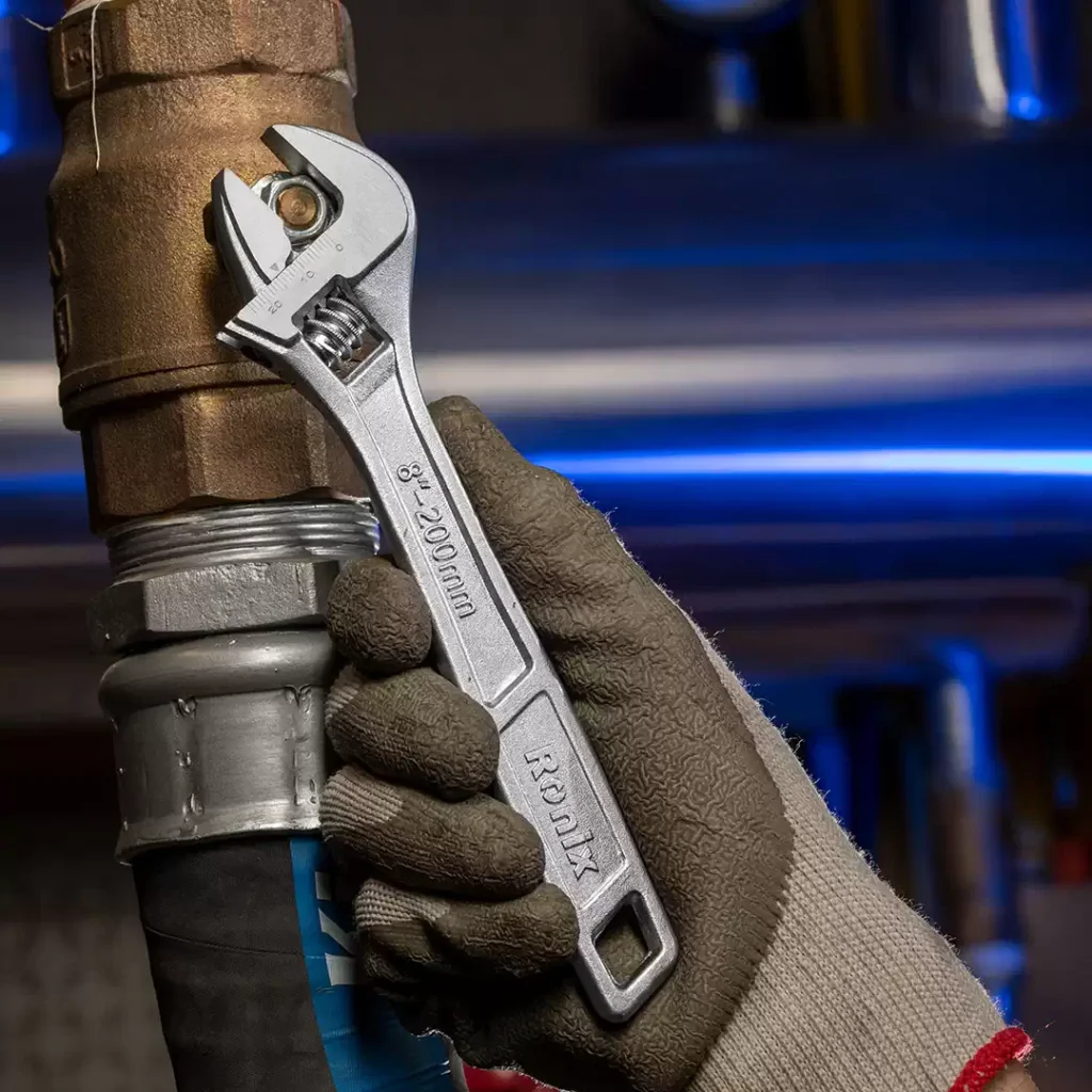 راهنمای انتخاب سایز آچار فرانسه؛ کدام اندازه برای جعبه ابزار خانگی یا خودرو مناسب است؟